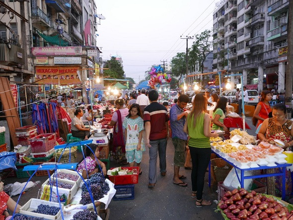 Khám phá Myanmar cùng cuộc sống về đêm ở Yangon - ảnh 1