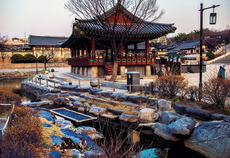 Đến Hàn Quốc: Ngược dòng thời gian cùng Hanok Namsan - ảnh 1